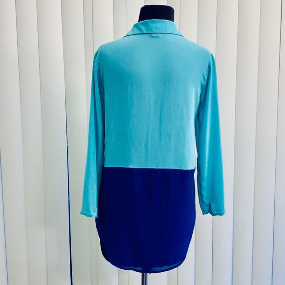 3 Forever 21 long sleeve button down blouses. - Picture 9 of 16